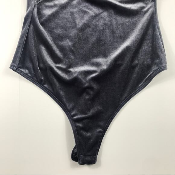 ALIX NYC Grove Twisted Bodysuit silver - Picture 9 of 13